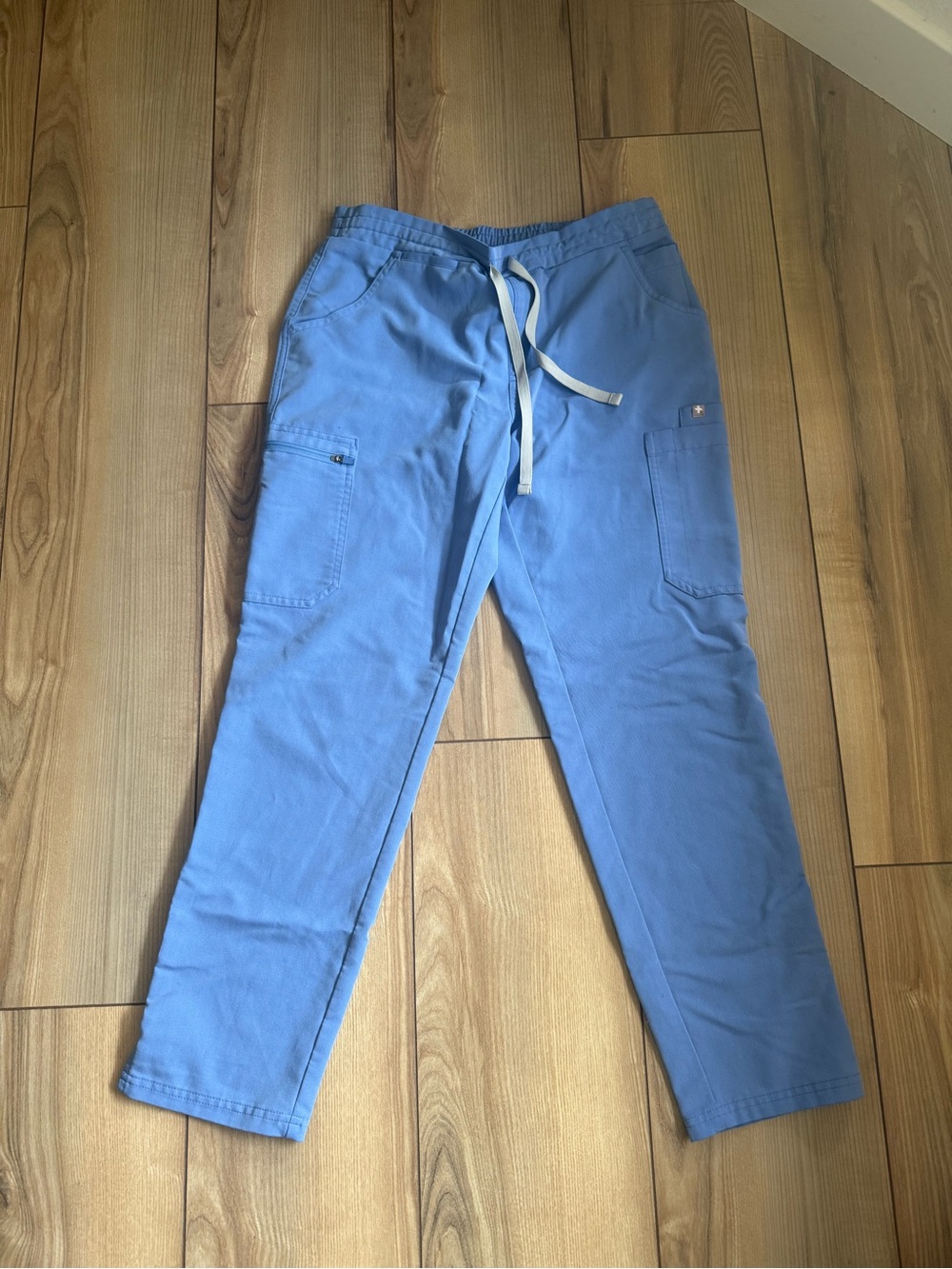 Figs Women's Yola Skinny/Slim Scrub Pants